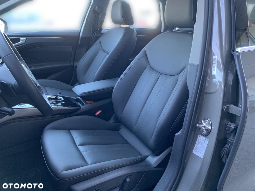 Audi A6 Avant TDI mHEV S tronic - 11