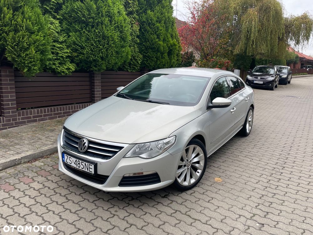 Volkswagen Passat CC - 2
