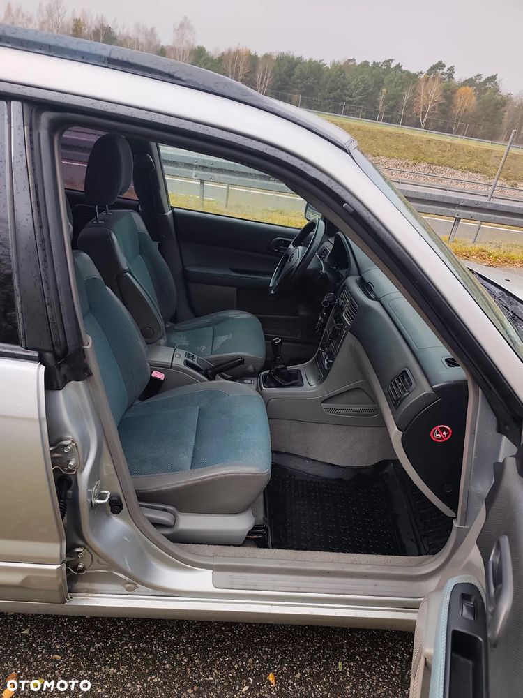 Subaru Forester 2.0 XL - 11