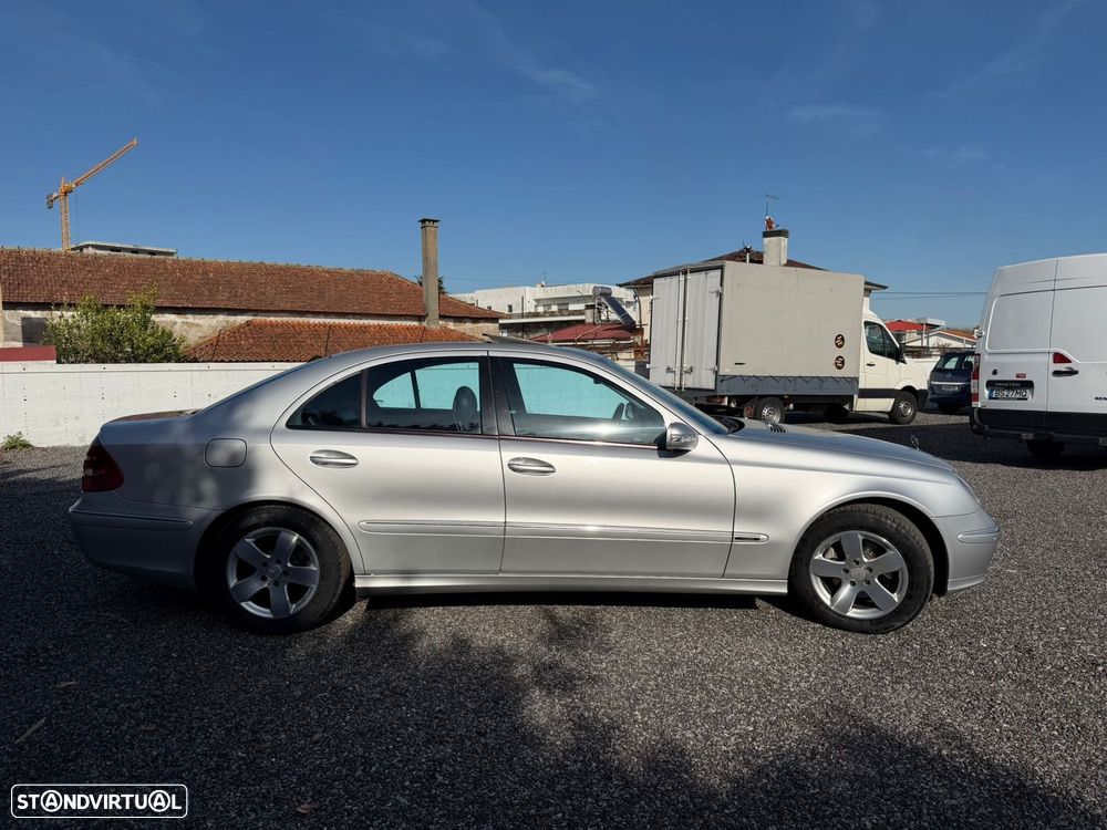 Mercedes-Benz E 220 CDI Avantgarde - 11