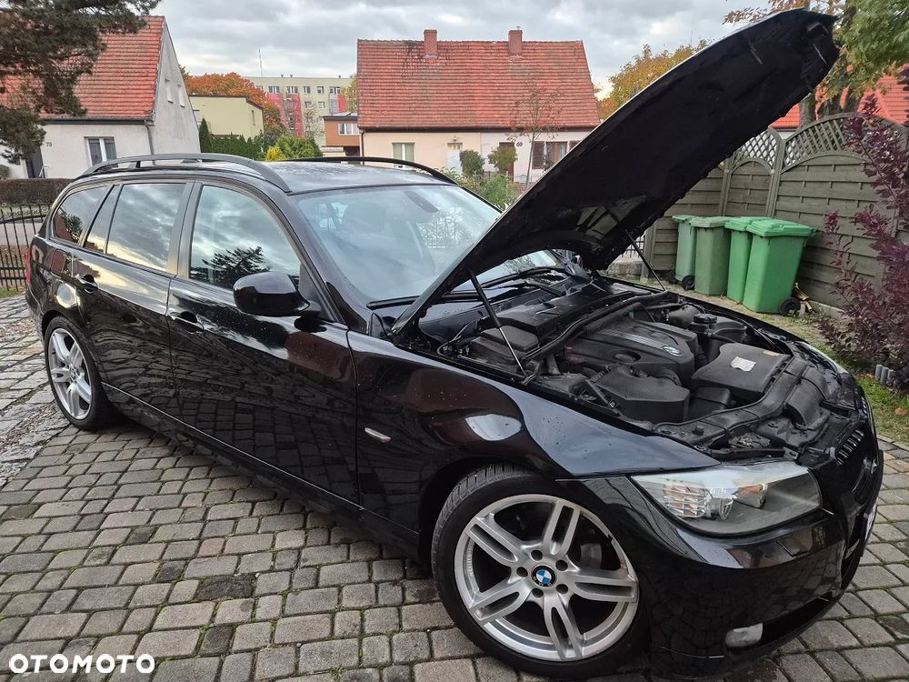 BMW Seria 3 318d - 12