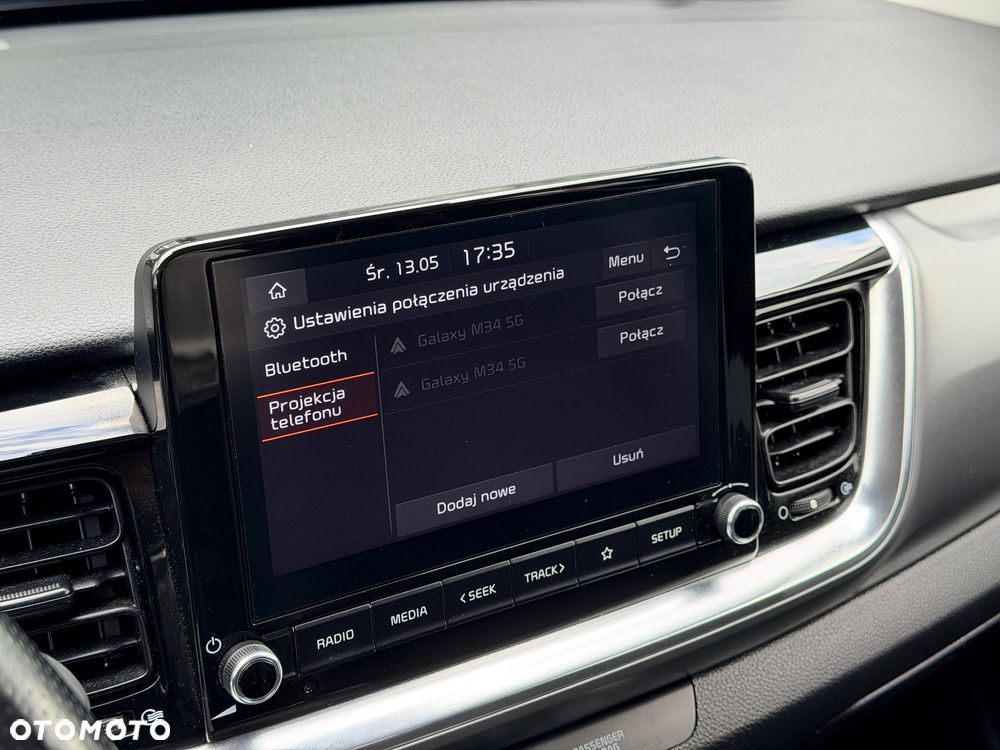 Kia Stonic 1.2 L - 24