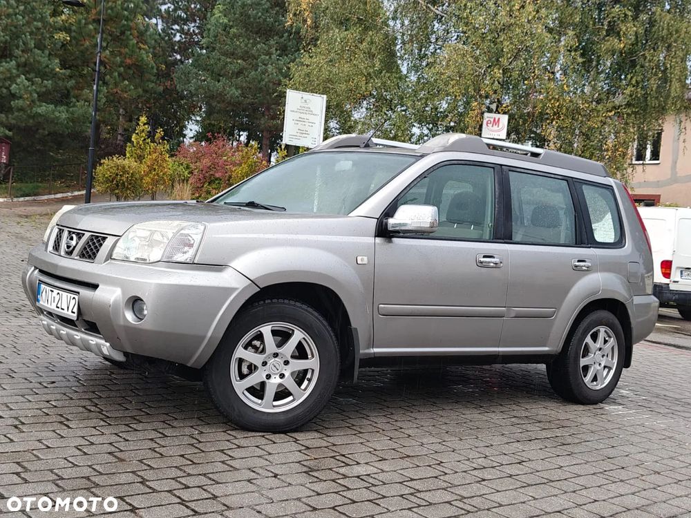 Nissan X-Trail 2.0 4x4 Comfort - 25