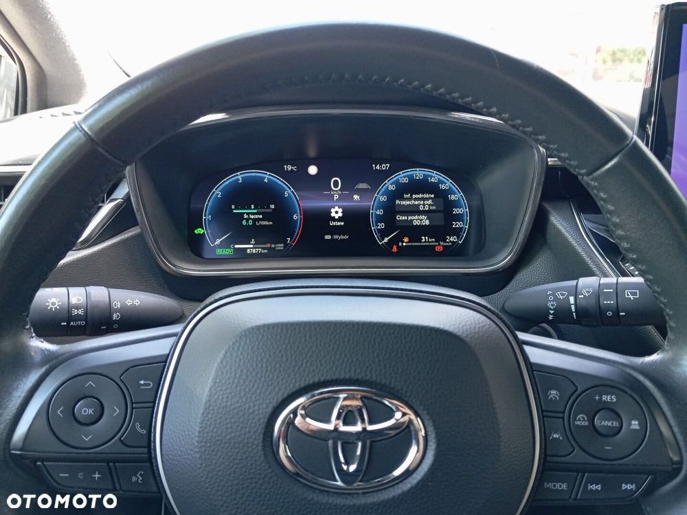 Toyota Corolla 1.8 Hybrid Comfort - 14