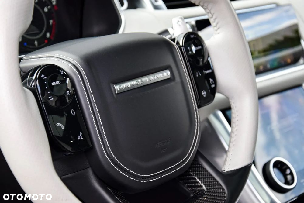 Land Rover Range Rover Sport - 17