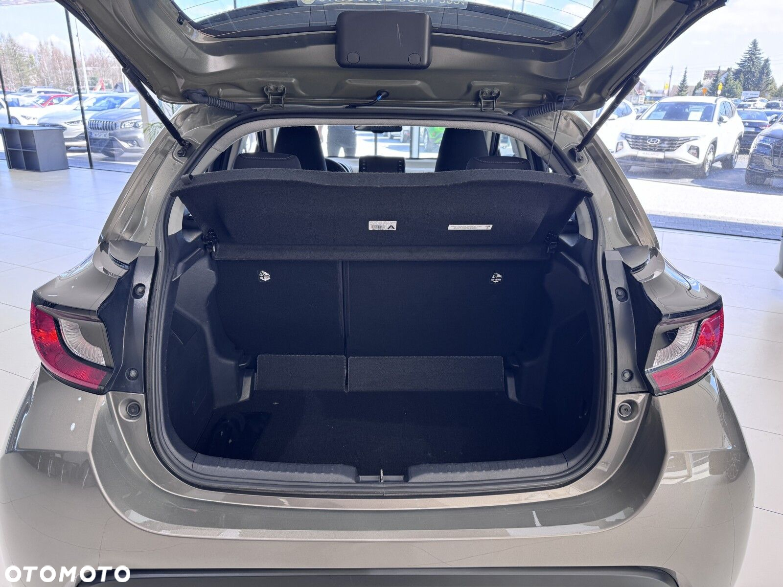 Toyota Yaris - 17