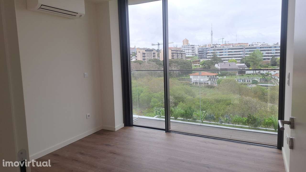 Apartamento T2 Novo Pronto habitar Varanda Garagem proximo cento Gaia - Grande imagem: 2/20