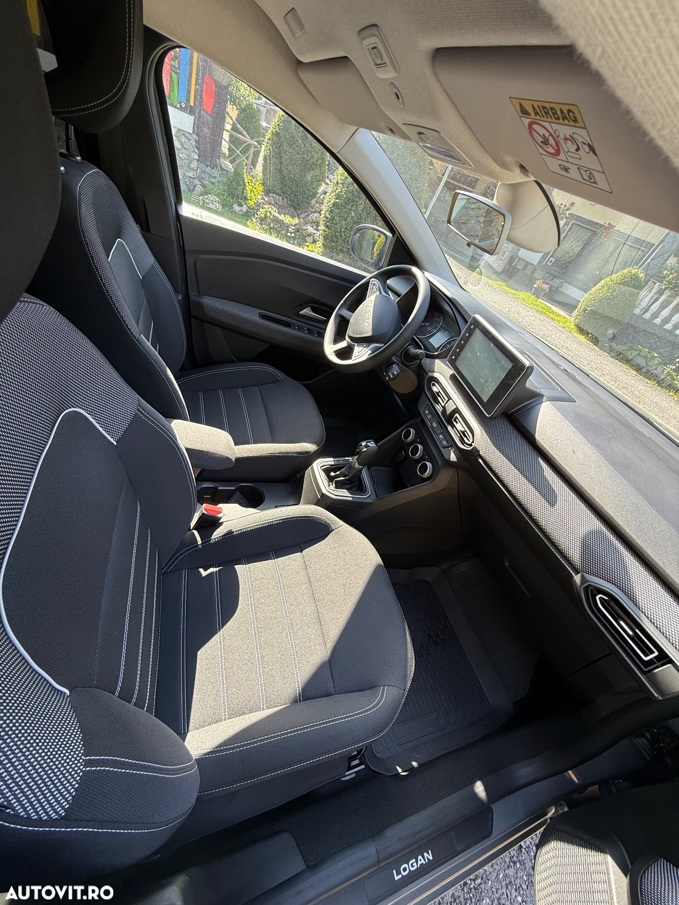 Dacia Logan TCe 90 CVT Prestige - 18