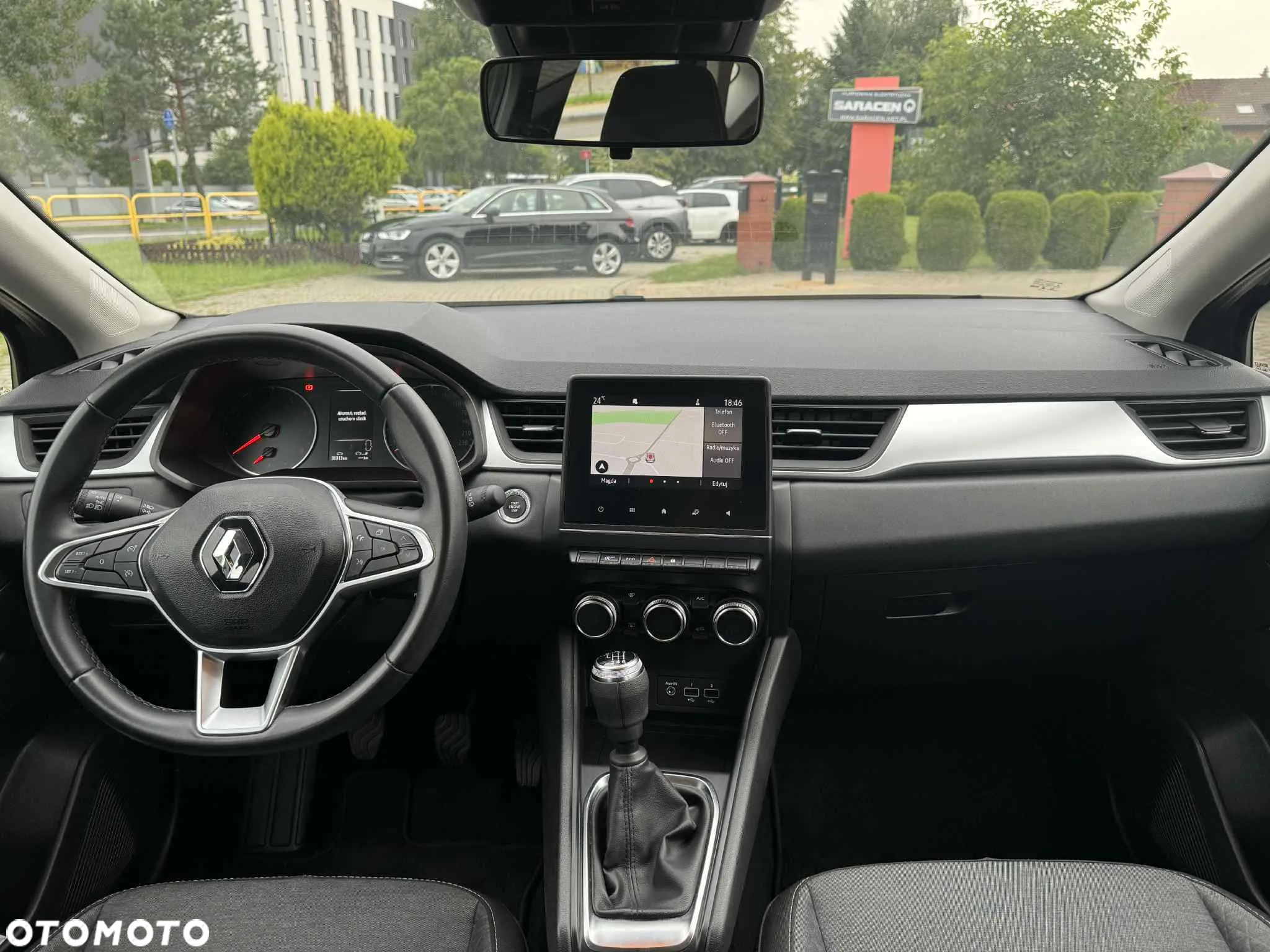 Renault Captur - 10