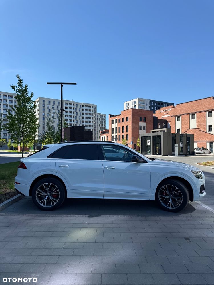 Audi Q8 55 TFSI quattro tiptronic - 5