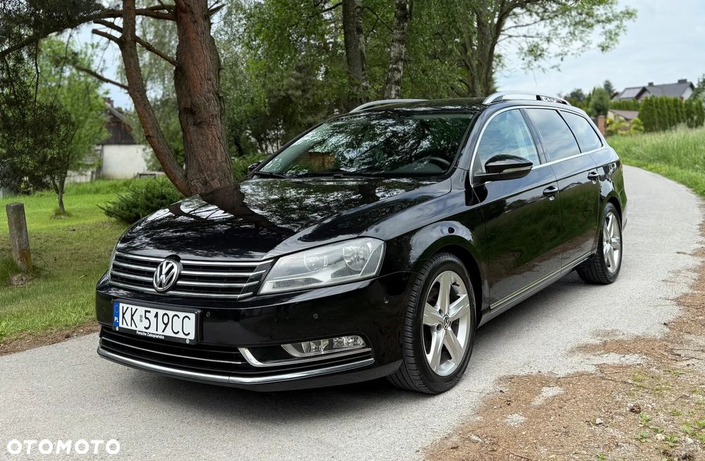 Volkswagen Passat Variant 2.0 Blue TDI SCR Highline - 2