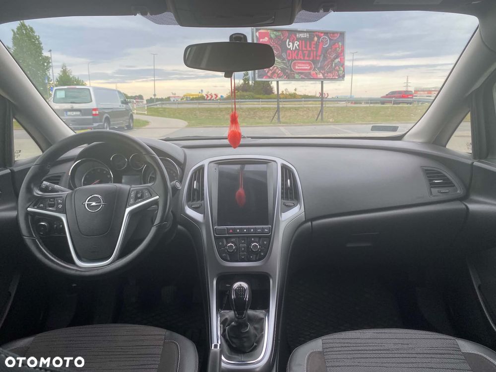 Opel Astra 1.4 T Enjoy EU6 - 13