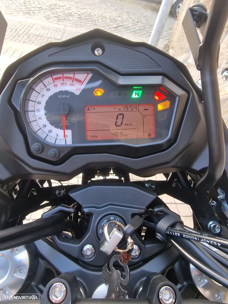 Benelli TRK 502 - 13