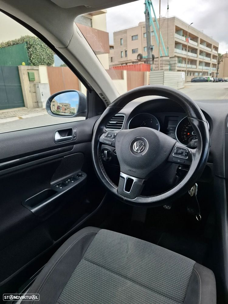 VW Golf Variant 1.6 TDi Confortline - 9