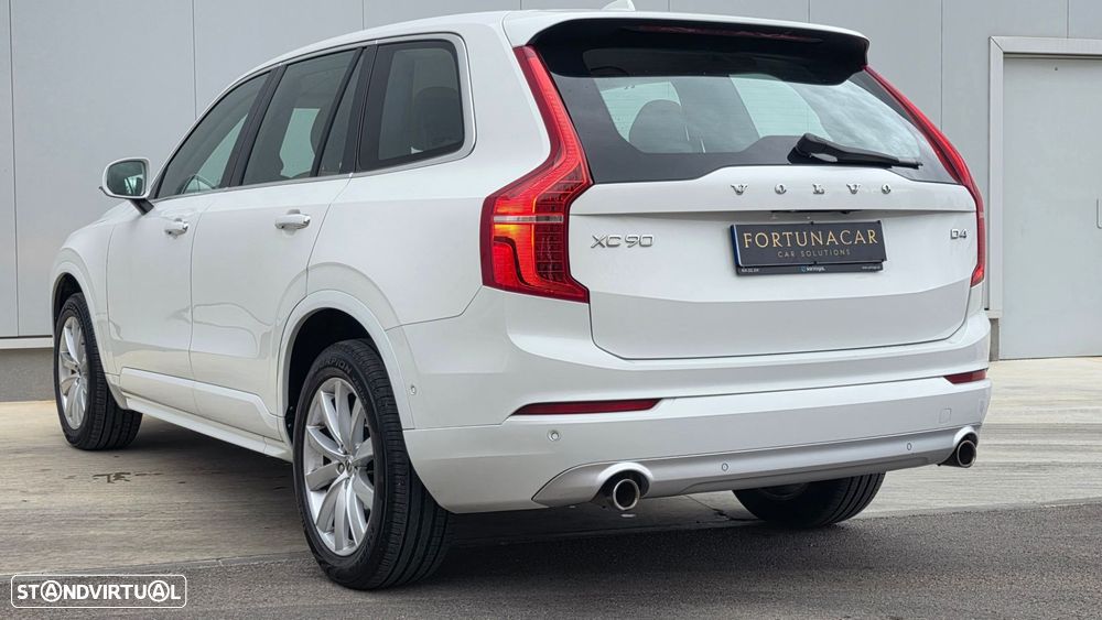 Volvo XC 90 2.0 D4 Momentum - 11