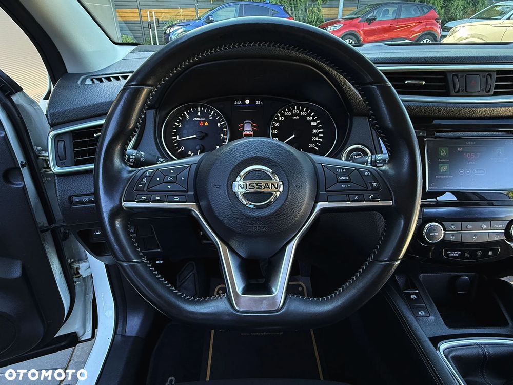 Nissan Qashqai 1.3 DIG-T N-Connecta EU6d - 21