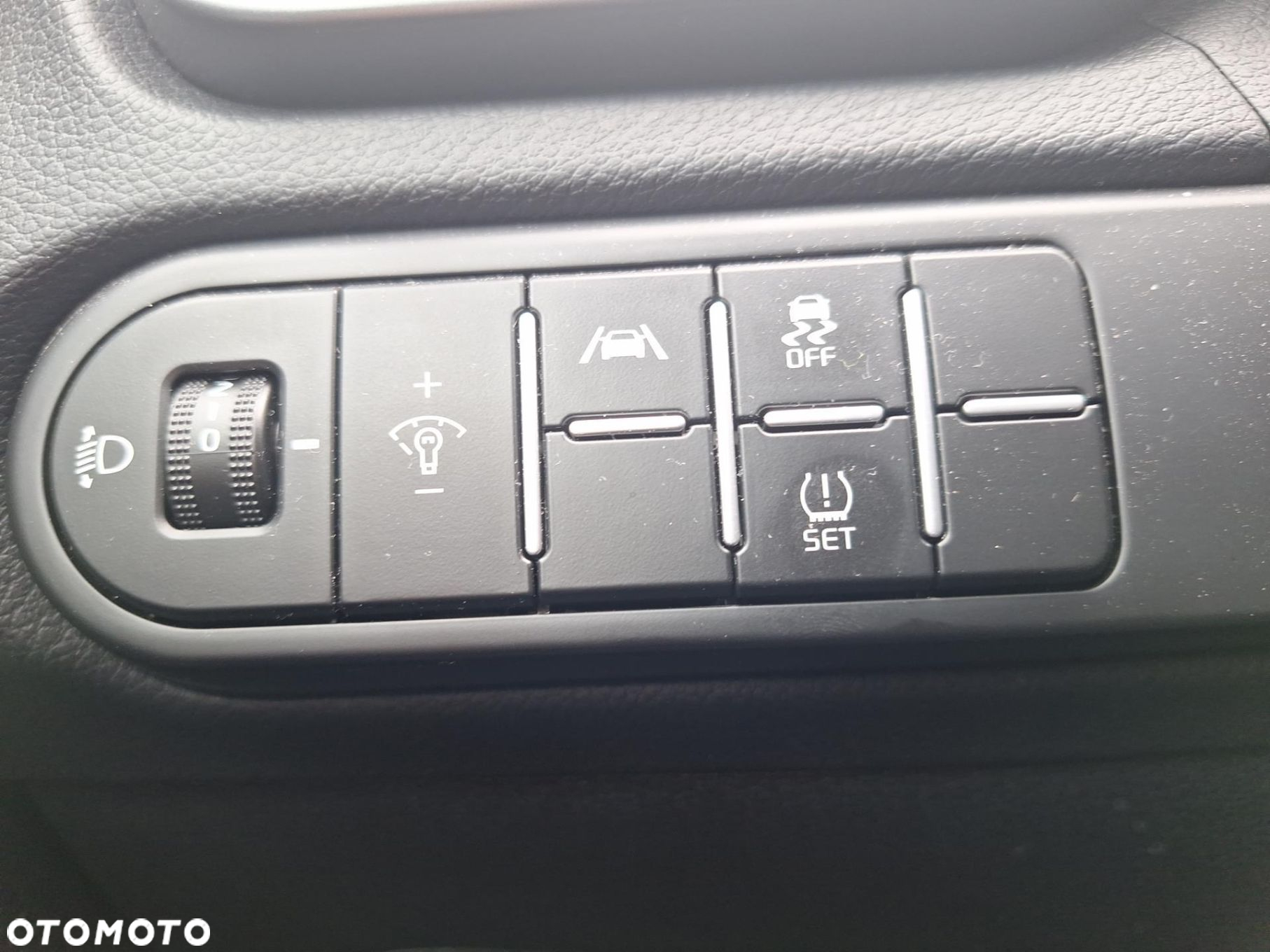Kia Ceed 1.5 T-GDI M DCT - 14