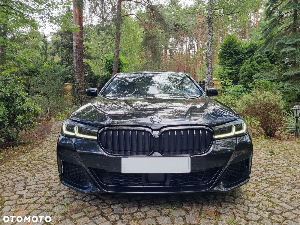 BMW Seria 5 520d xDrive MHEV M Sport sport - 2