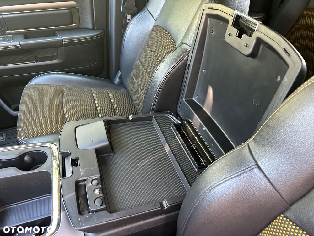 Dodge RAM 5.7 4x4 - 16