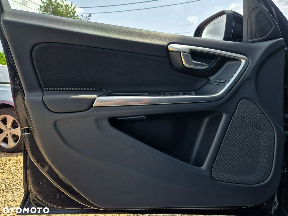 Volvo S60 D3 Momentum - 15