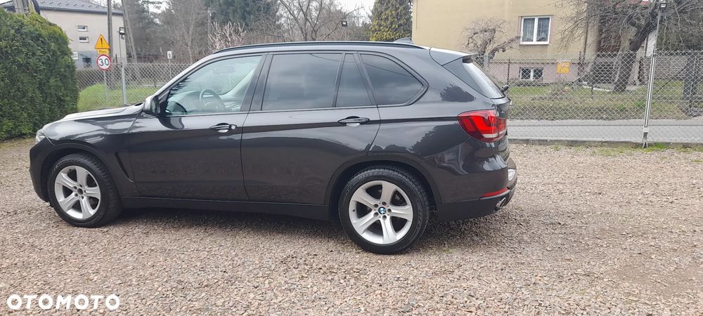 BMW X5 xDrive30d Sport-Aut - 4