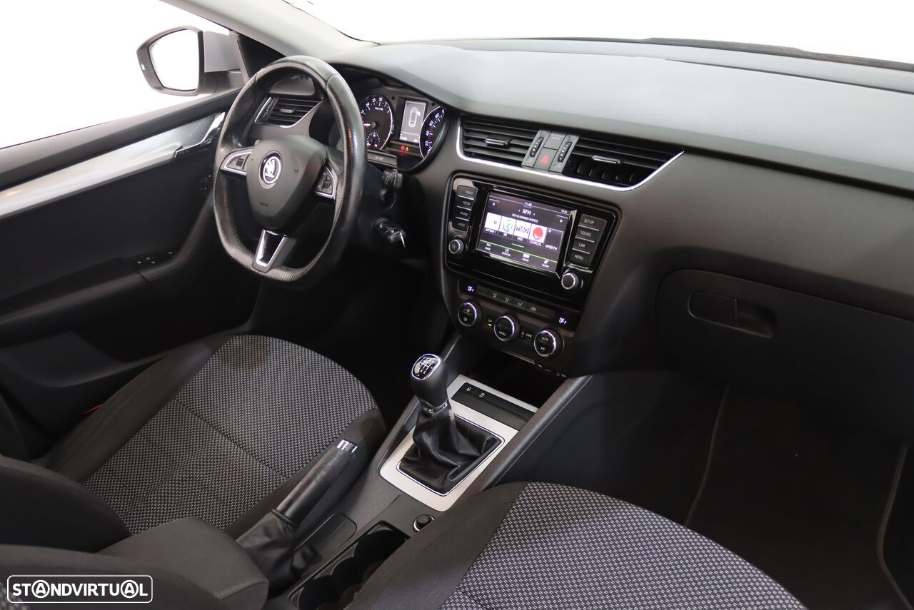 Skoda Octavia Break 1.6 TDi Elegance - 5