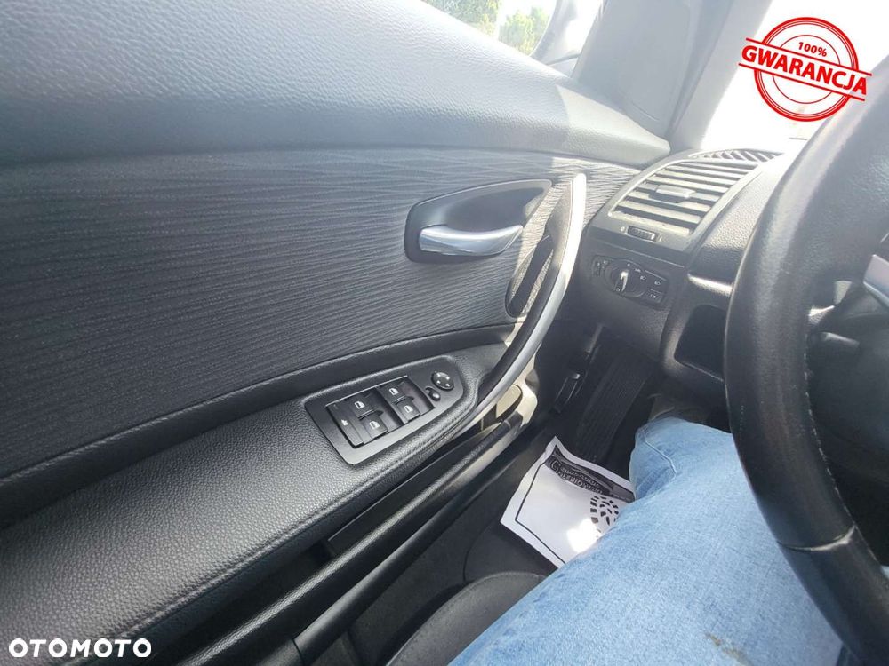 BMW Seria 1 - 25