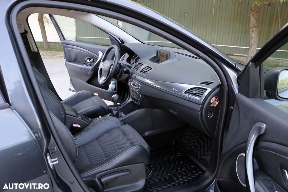 Renault Megane - 9