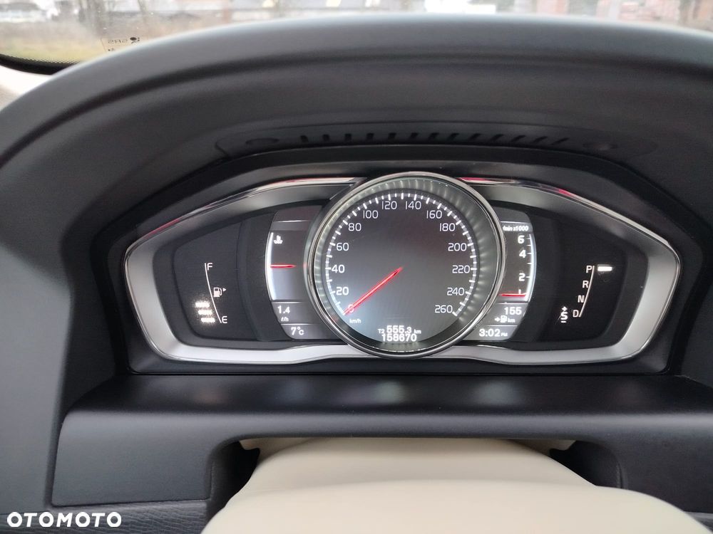 Volvo XC 60 T5 AWD Momentum EU6 - 30