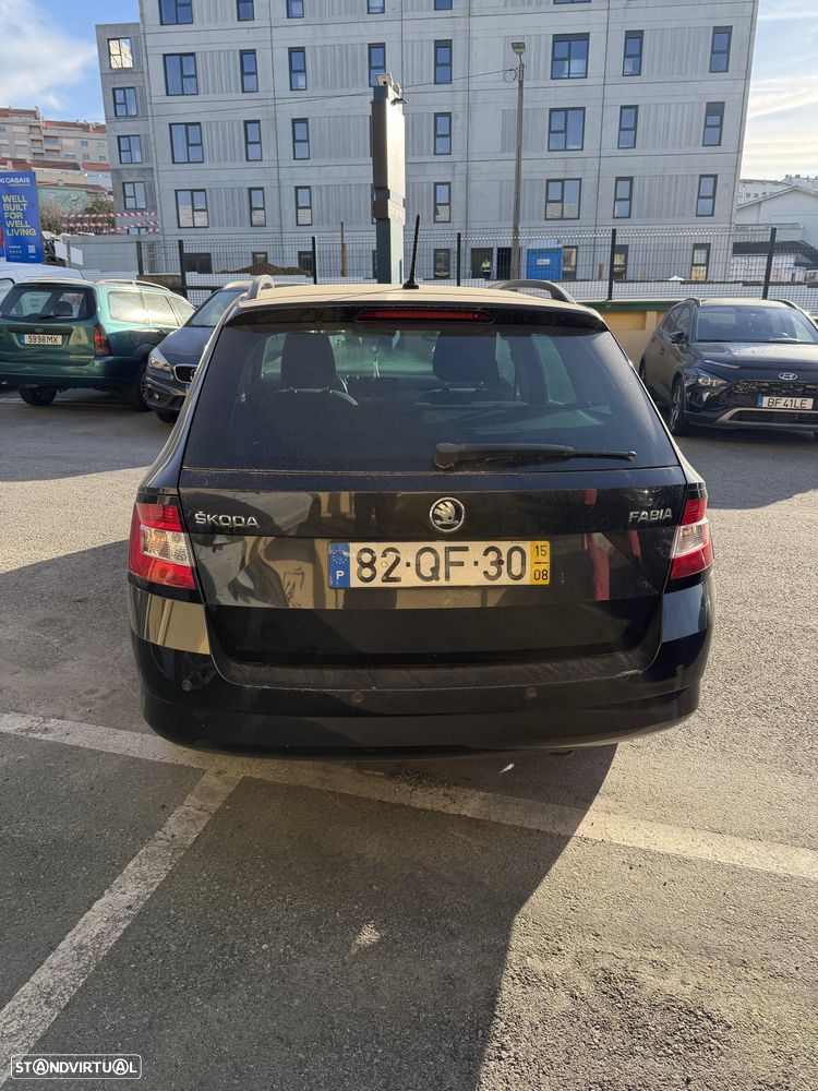 Skoda Fabia Break 1.4 TDi Ambition - 4