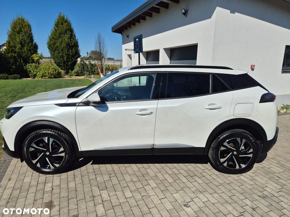 Peugeot 2008 1.2 PureTech Active Pack S&S - 9