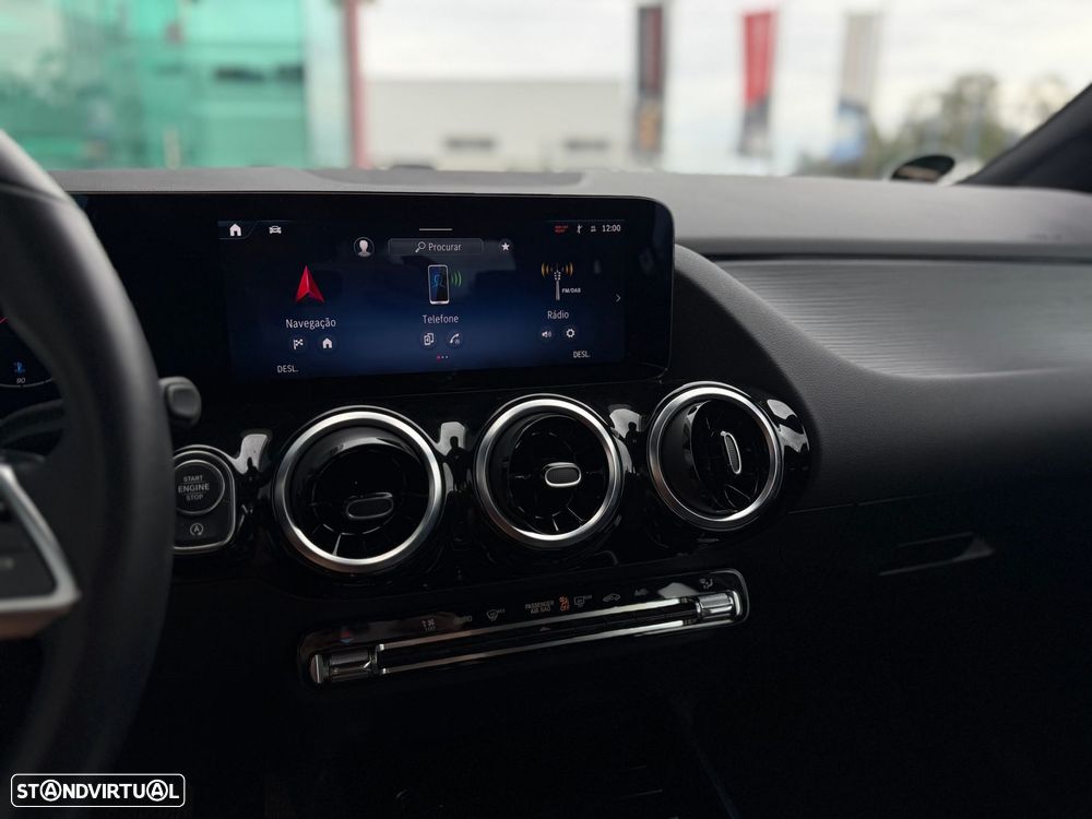 Mercedes-Benz GLA 200 d 8G-DCT Progressive Advanced - 17