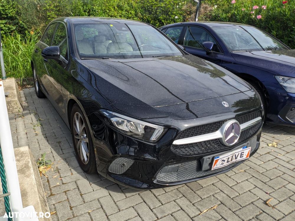 Mercedes-Benz A 200 7G-DCT - 3