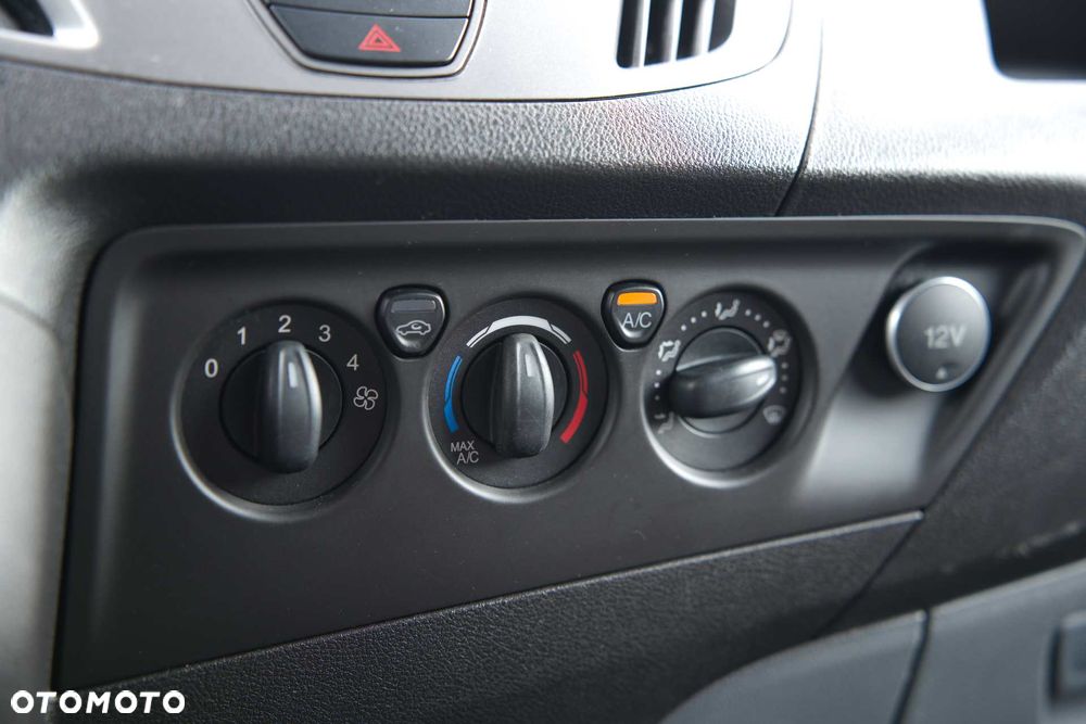 Ford Transit Custom L2H2 - 32