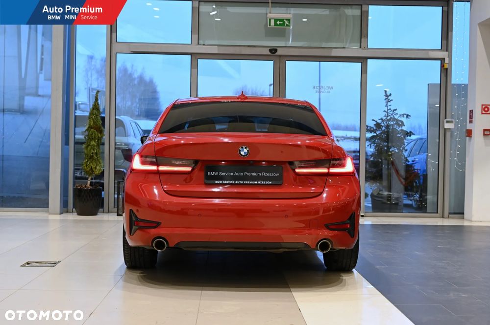 BMW Seria 3 320i - 19