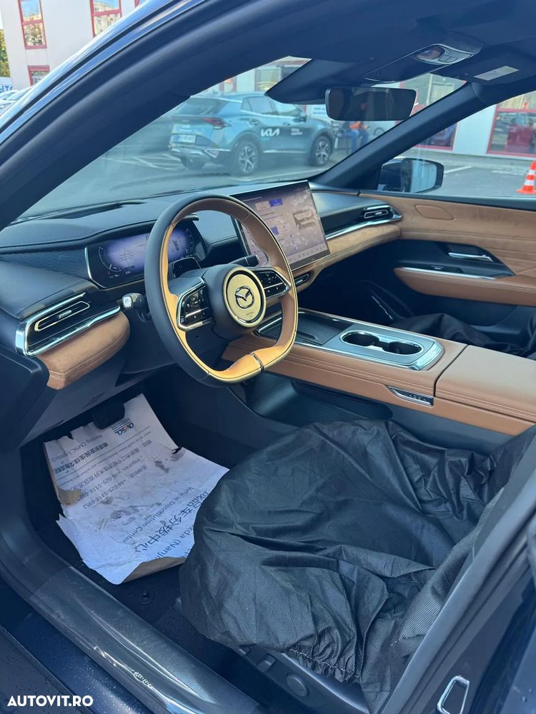 Mazda 6e 68 kW BEV Takumi Plus - 16