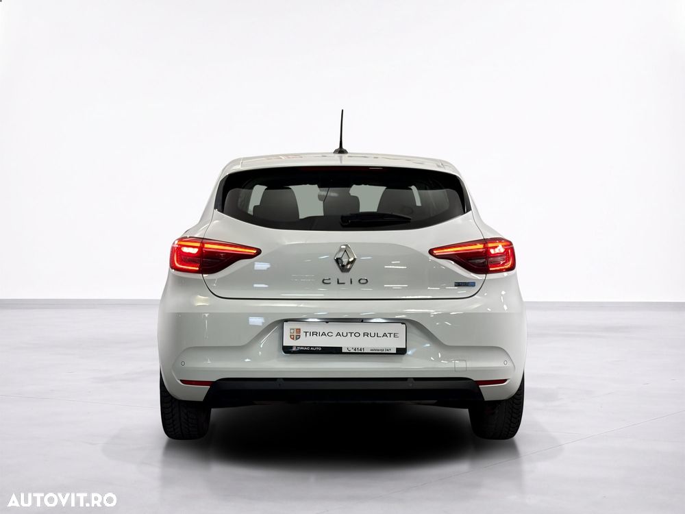 Renault Clio - 5