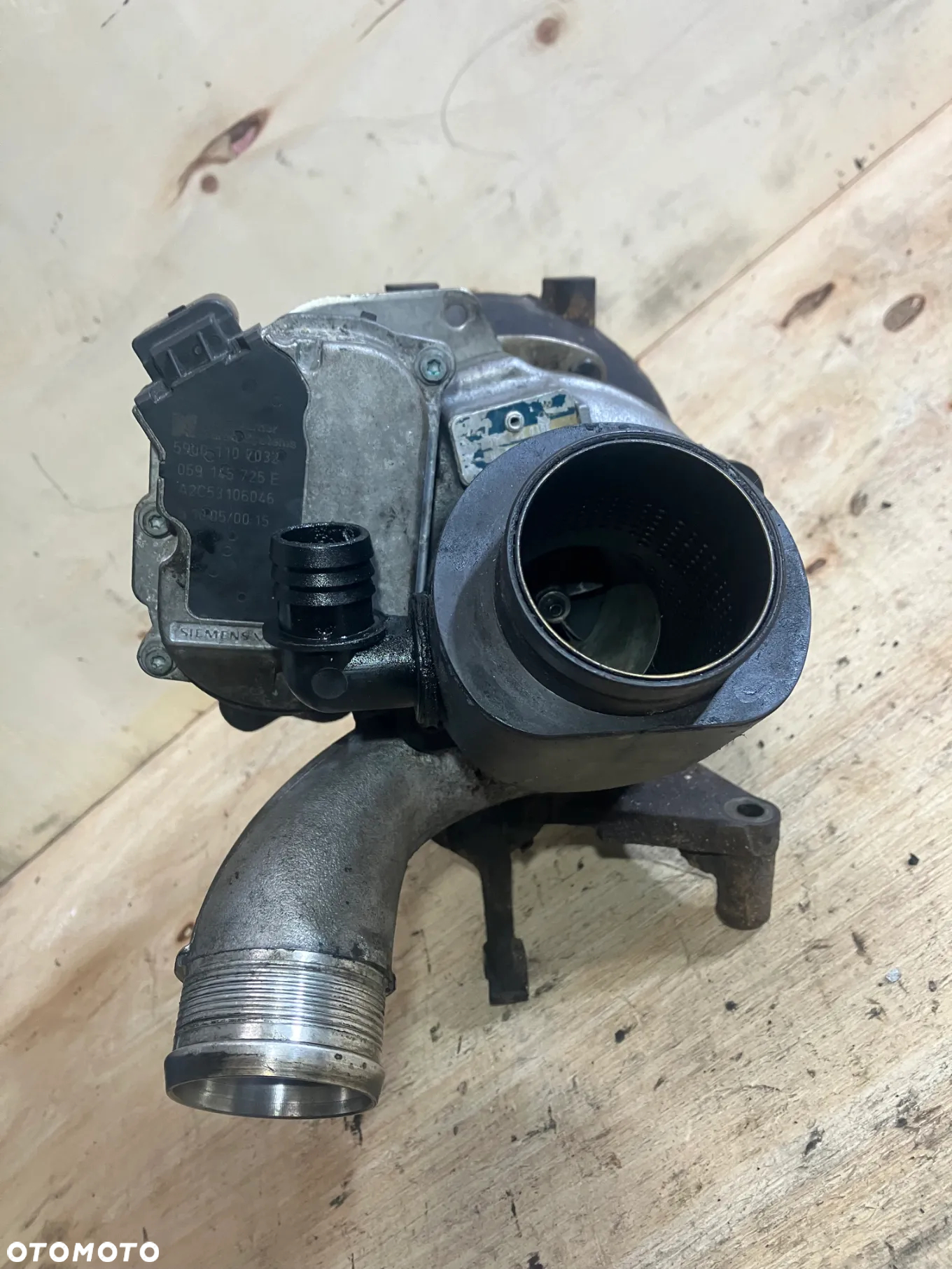 TURBO AUDI A6 C6 2.7TDI 3.0TDI TURBINA TURBOSPRĘŻARKA NASTAWNIK 059145725E 059154715E - 2