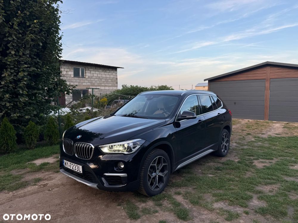 BMW X1 sDrive20i xLine - 4