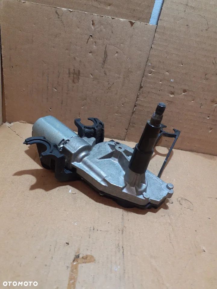 SILNICZEK WYCIERACZKI TYŁ CITROEN C4 I nr 0390201807 / 9646803180 - 4