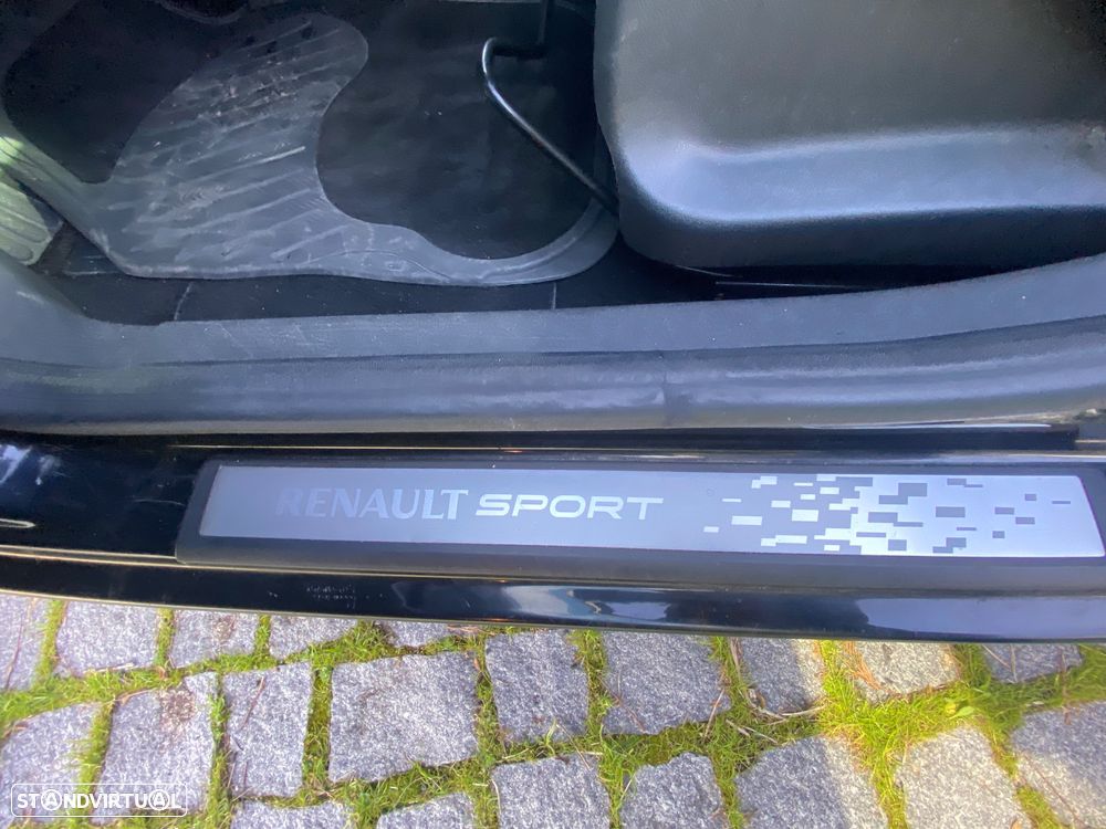 Renault Mégane Sport Tourer 1.5 dCi GT Line EDC - 20