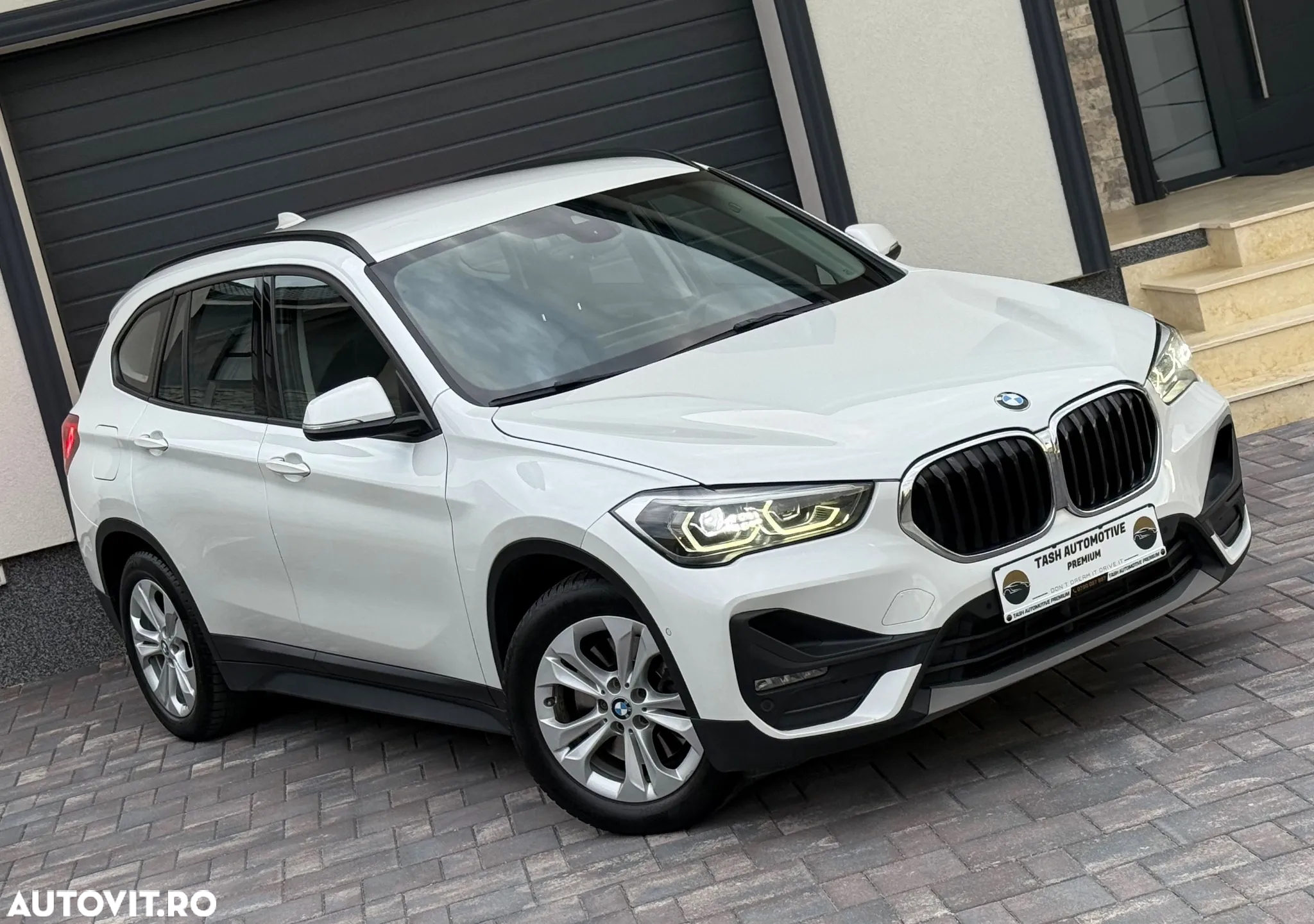 BMW X1 xDrive25e AT PHEV - 8