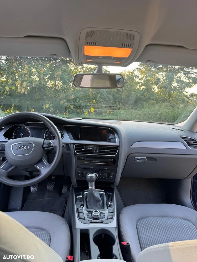 Audi A4 2.0 TDI DPF Ambition - 11