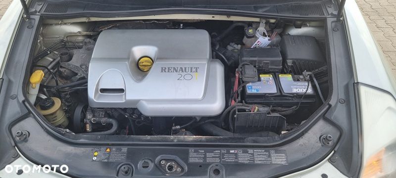 Renault Vel Satis 2.0T 16V Expression - 13