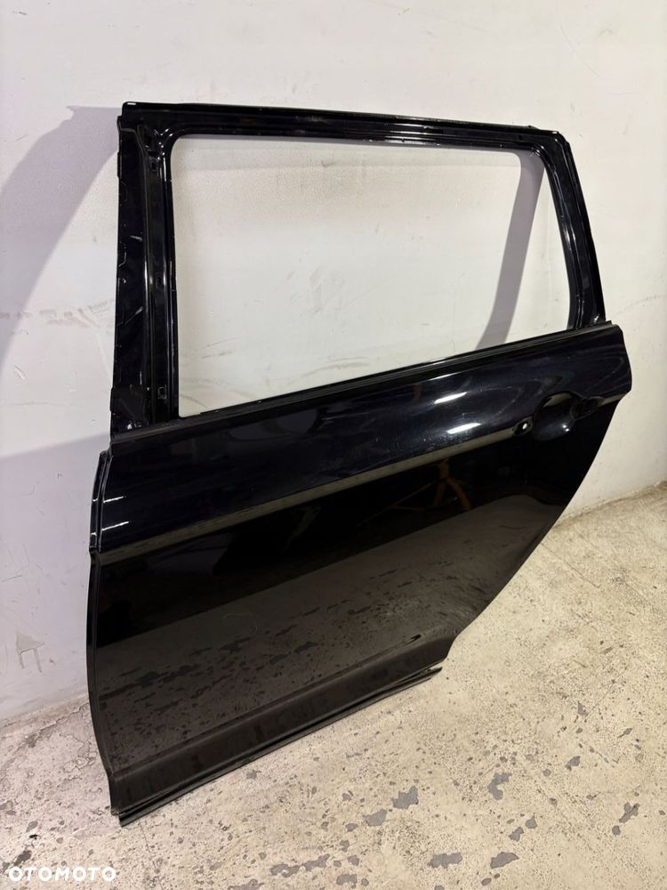 DRZWI TYLNE LEWE VOLKSWAGEN PASSAT B8 KOMBI 3G9 - 3