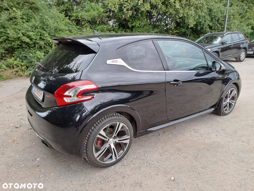 Peugeot 208 1.6 THP GTi - 6