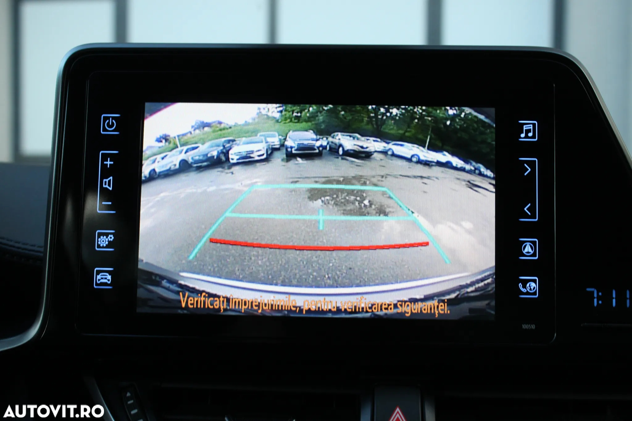 Toyota C-HR 1.8 HSD 122 CP 4x2 CVT Style - 16