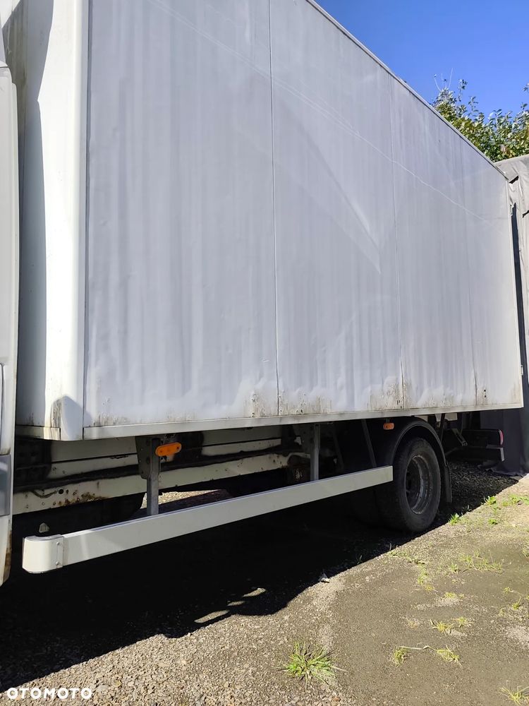 Mercedes-Benz Sprinter - 7