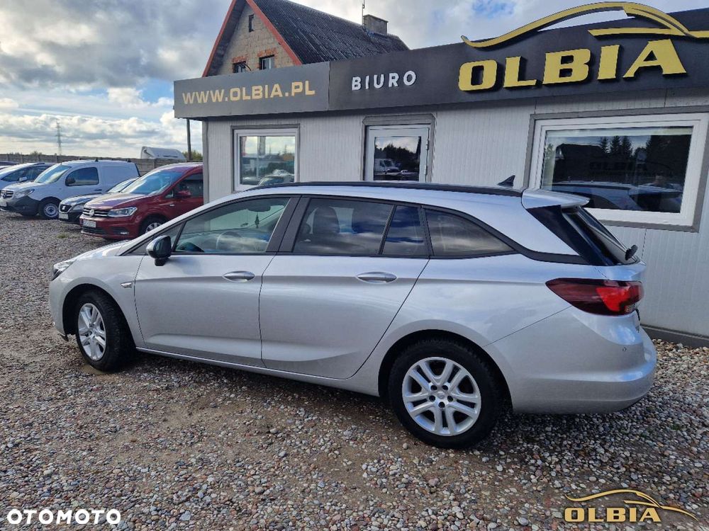 Opel Astra - 10