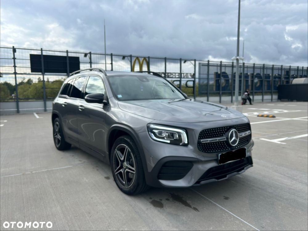 Mercedes-Benz Glb